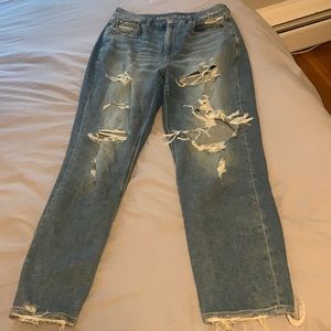 American Eagle Mom Jeans
